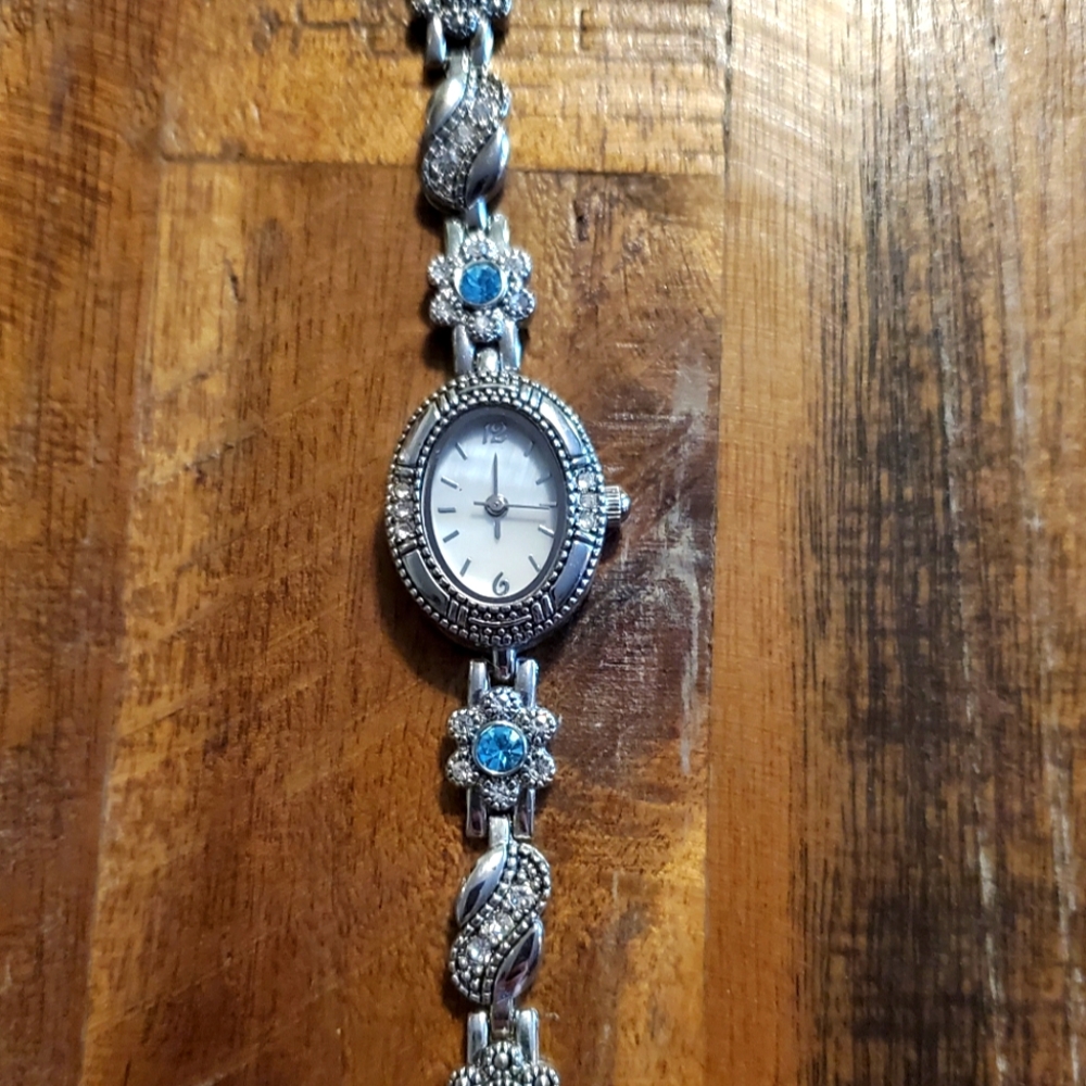 VINTAGE WATCH!